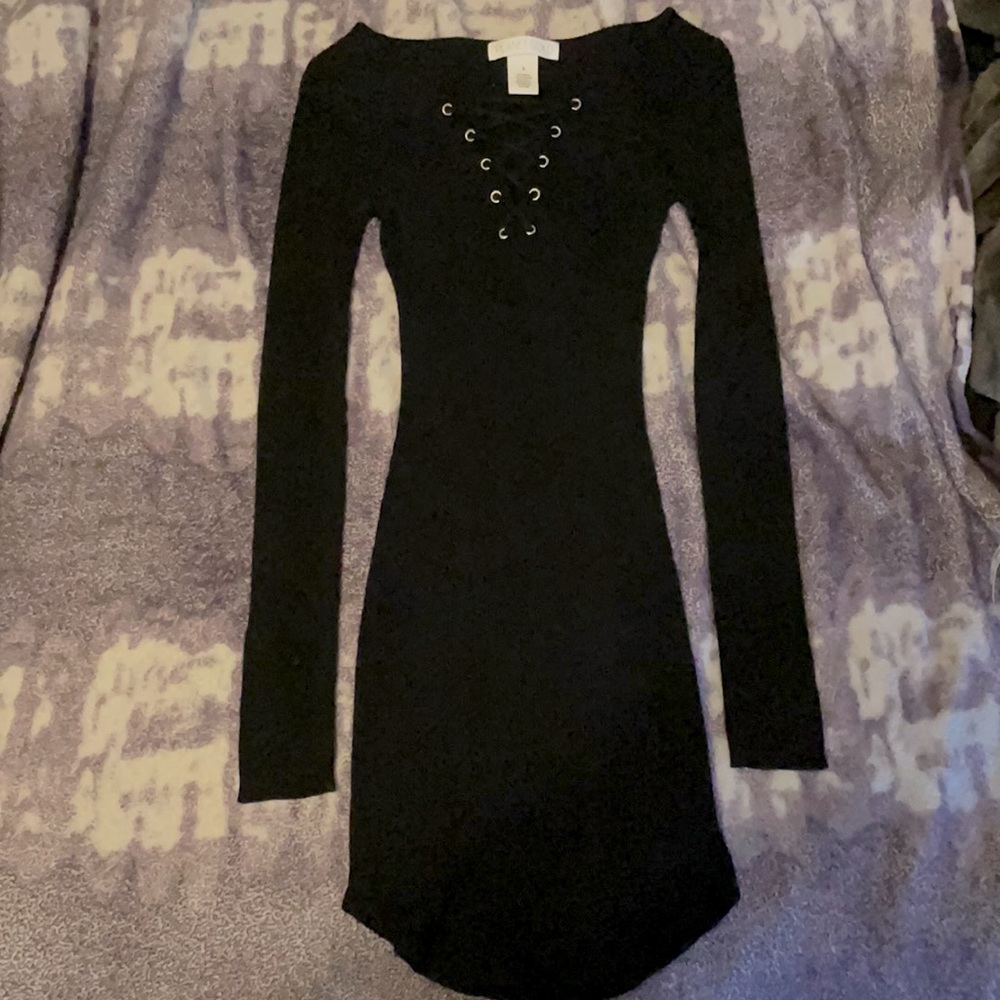 Woman’s small very stretchable dress